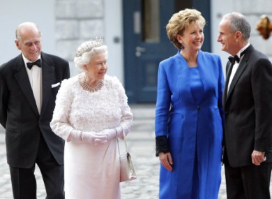 President McAleese and Dr McAleese welcome Queen Elizabeth and the Duke of Edinburgh to Dublin Castle.